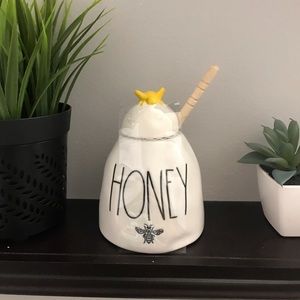 Rae Dunn honey bee honey pot 🍯